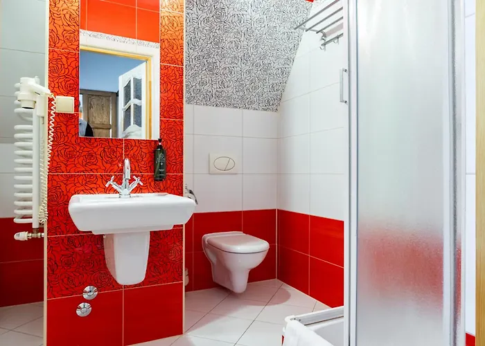 Maria 5 בית הארחה זקופאנה