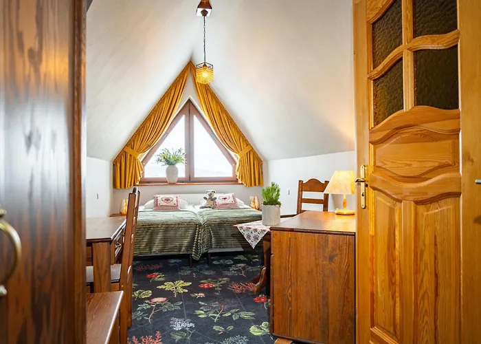 בית הארחה Maria 5 זקופאנה