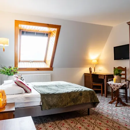 Maria 5 招待所 3*