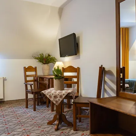 Maria 5 扎科帕内